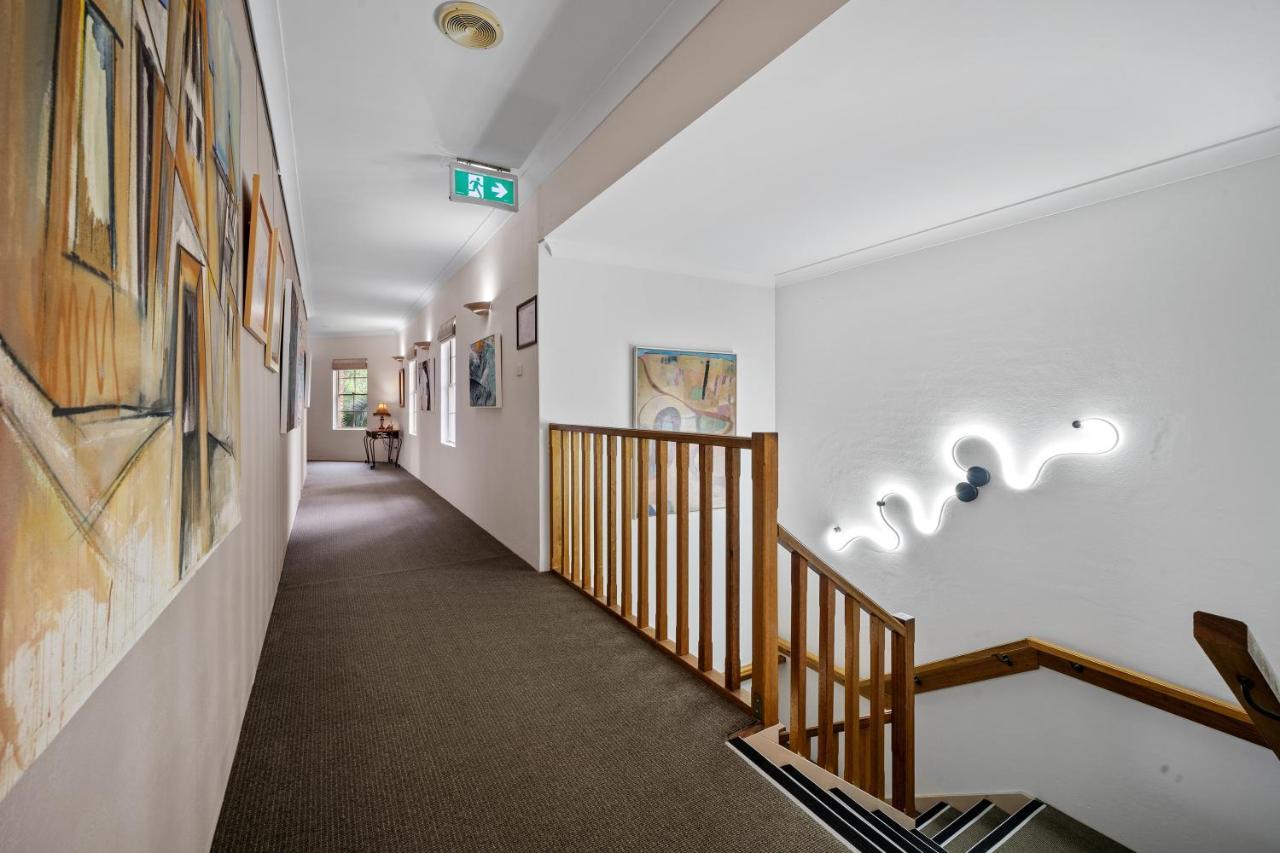 Oasis Inn Ulladulla - Welcoming Guests 18 Years And Older Bagian luar foto